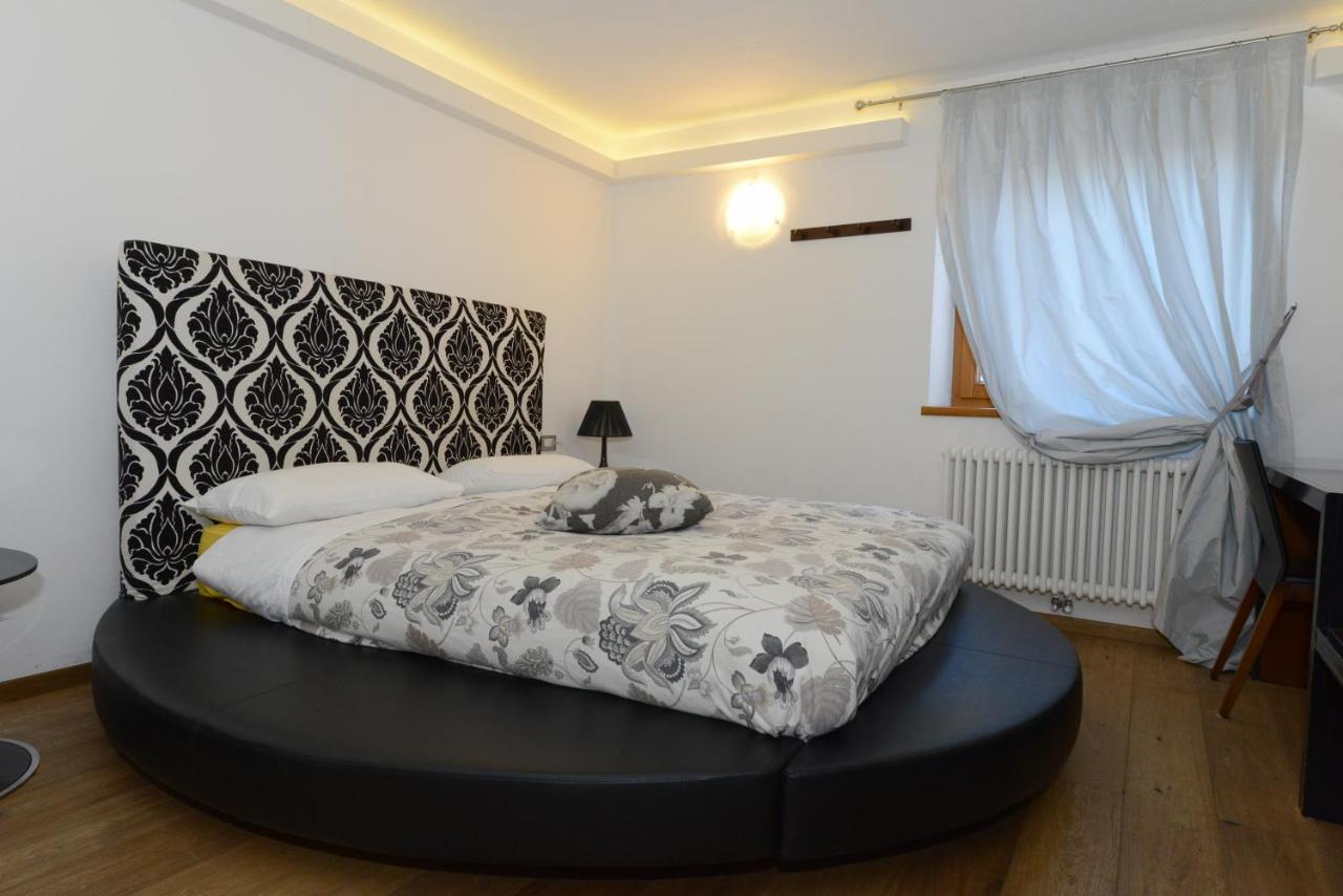 Hotel Sole Tonalepas Buitenkant foto